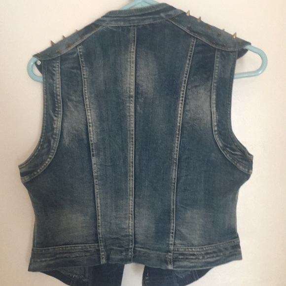 Spiked Detail Denim Vest - Picture 3 of 4